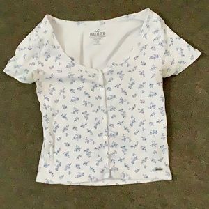 FLORAL PRINT BABY TEE FROM HOLLISTER